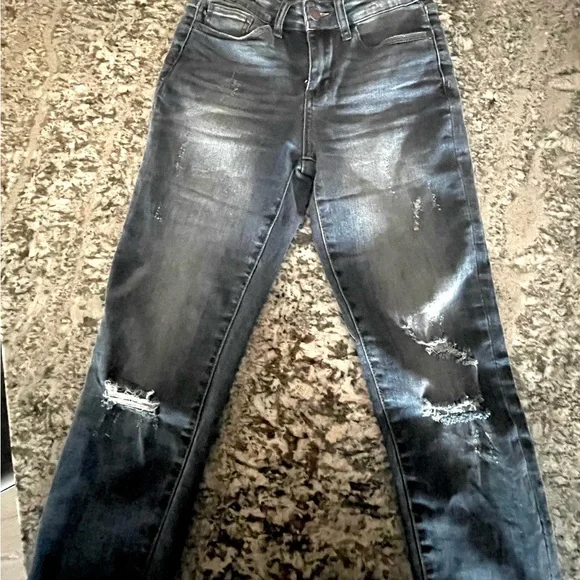 Judy Blue women’s jeans, 27, relaxed fit - Picture 4 of 5